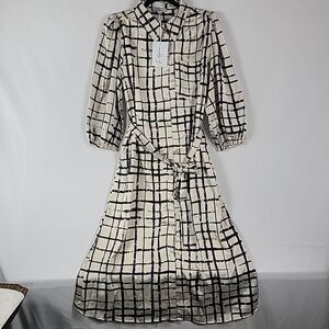 NEW Polagram Women's Cream Black Pearl Snap Boho Maxi Dress Tie Waist Sz M NWT